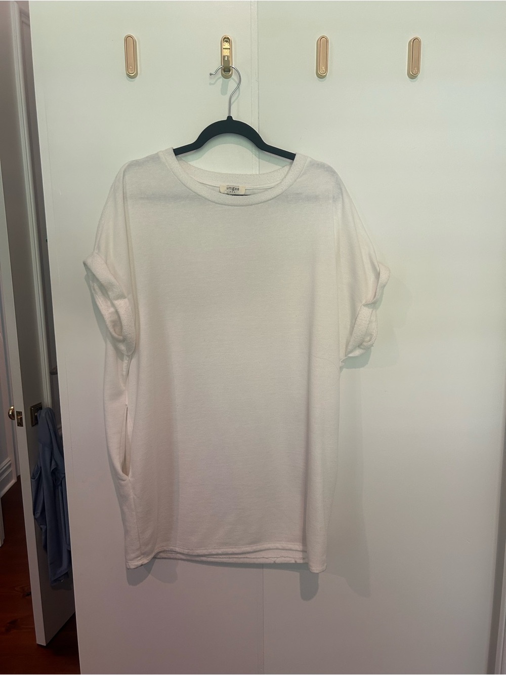 Umgee White Short Sleeve Tunic Top